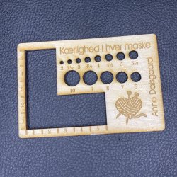 Strikkepindemler i birk